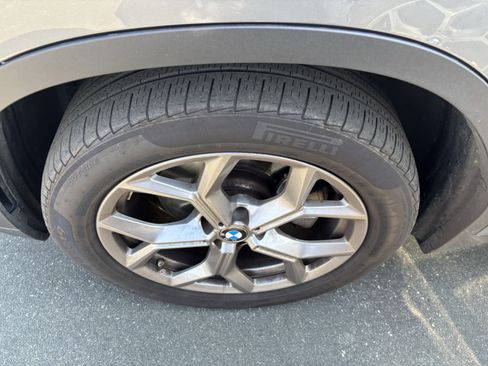 Used 2024 BMW X3 sDrive30i w/ Premium Package image 13