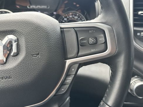 Used 2022 RAM 1500 Big Horn AWD/4WD image 11