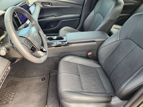 Used 2026 Toyota Camry XSE w/ Premium Plus Package FWD image 13