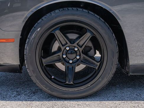 Used 2019 Dodge Challenger SXT w/ Blacktop Package RWD image 27