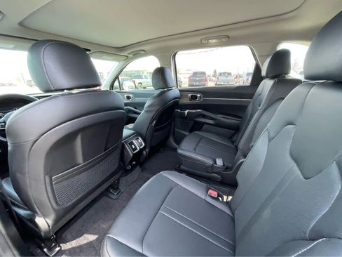 Used 2023 Kia Sorento X-Line EX image 21