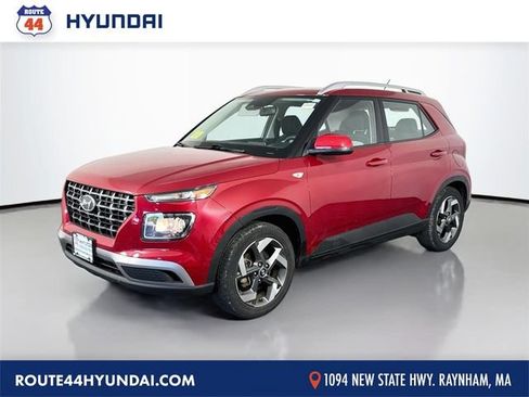 Used 2023 Hyundai Venue SEL FWD image 1