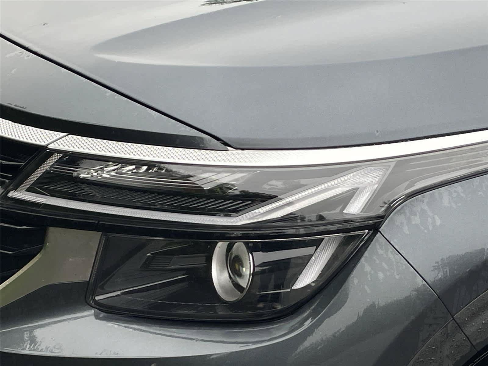 Used 2025 Kia Seltos S AWD/4WD image 7