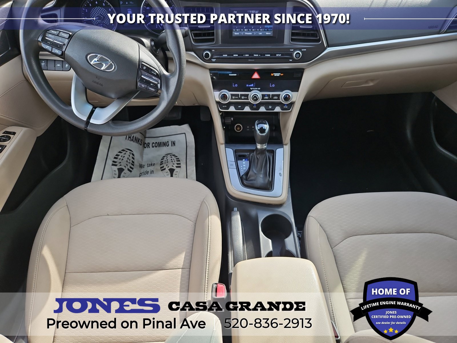 Used 2020 Hyundai Elantra SE FWD image 11