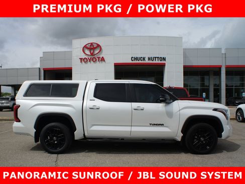 Used 2025 Toyota Tundra Limited AWD/4WD image 1