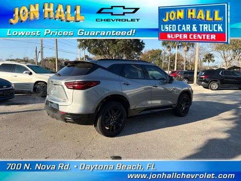 Used 2025 Chevrolet Blazer RS image 9