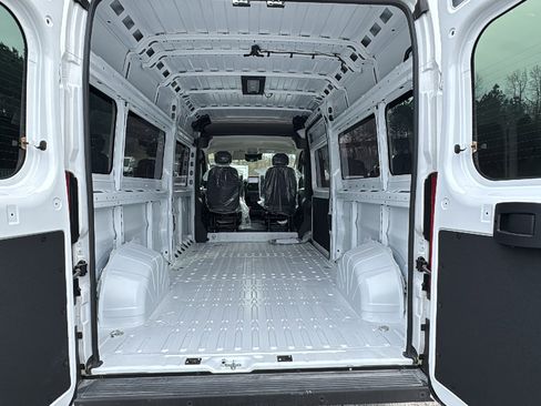 Used 2025 RAM ProMaster 2500 image 17