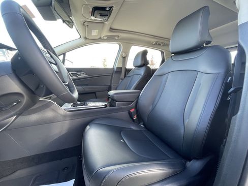 New 2026 Kia Sportage EX image 21