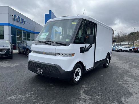 New 2025 Chevrolet Brightdrop 400 w/ Battery Pack, Max Range image 1