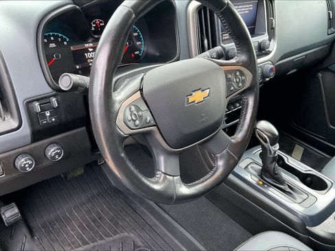Used 2022 Chevrolet Colorado Z71 image 14