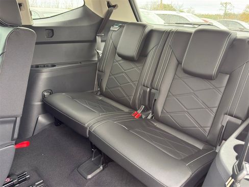 New 2026 Volkswagen Atlas SE image 29