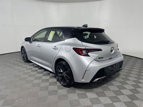 Used 2023 Toyota Corolla XSE FWD image 5
