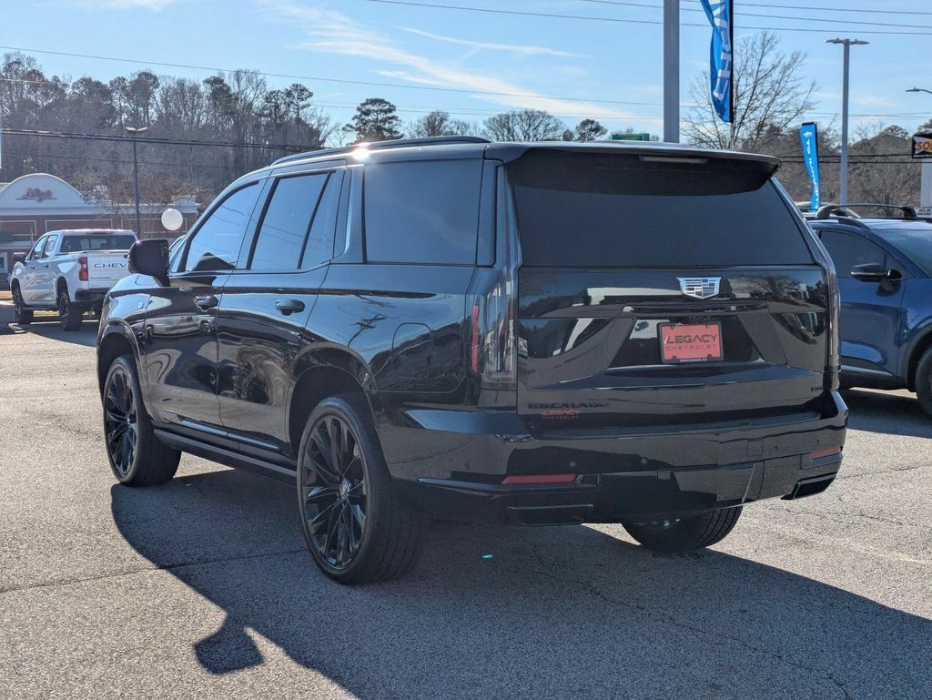 Used 2025 Cadillac Escalade Sport Platinum w/ LPO, ONYX Package AWD/4WD image 6
