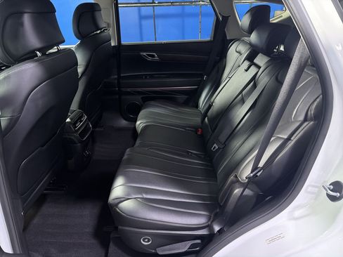 Used 2024 Genesis GV80 2.5T AWD/4WD image 29