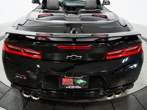 Used 2018 Chevrolet Camaro ZL1 w/ LPO, ZL1 Protection Package RWD image 4