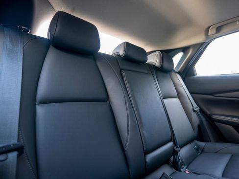 Used 2025 MAZDA CX-30 AWD 2.5 S w/ Preferred Package image 33