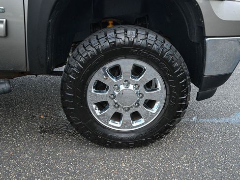 Used 2013 GMC Sierra 2500 SLT w/ SLT Convenience Package AWD/4WD image 15