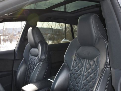 Used 2020 Audi SQ8 Premium Plus w/ Driver Assistance Package image 20