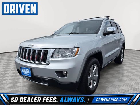 Used 2013 Jeep Grand Cherokee Limited w/ Trailer Tow Group AWD/4WD image 1