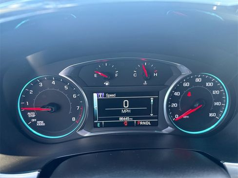 Used 2019 Chevrolet Traverse LT image 10