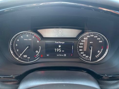 Used 2022 Cadillac XT5 Premium Luxury w/ LPO, Floor Liner Package AWD/4WD image 13