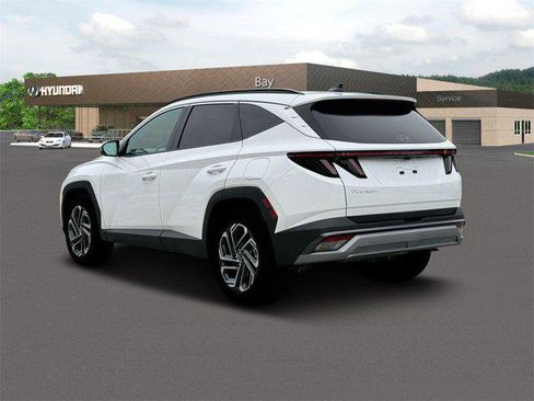New 2025 Hyundai Tucson Limited image 5