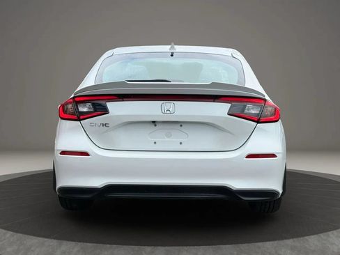 Used 2022 Honda Civic EX-L image 5