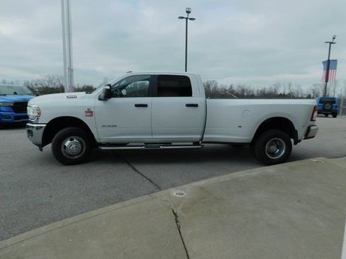Used 2024 RAM 3500 Big Horn image 25