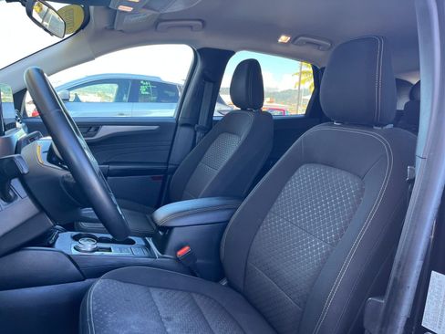 Used 2023 Ford Escape Active image 27