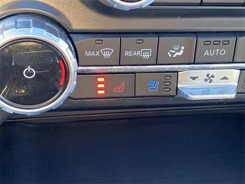 Used 2023 Ford F150 Lariat image 64