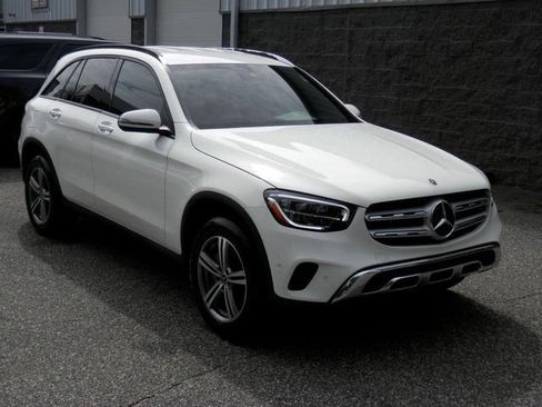 Used 2022 Mercedes-Benz GLC 300 4MATIC image 2