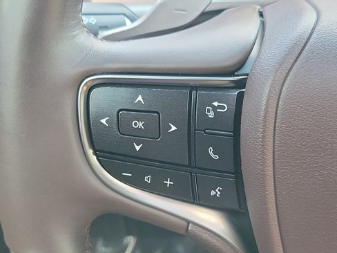 Used 2020 Lexus ES 350 Ultra Luxury w/ Accessory Package 2 FWD image 24
