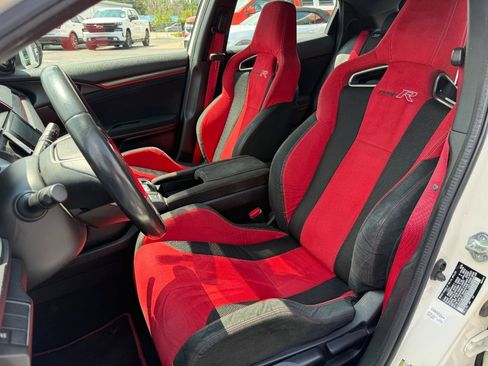 Used 2018 Honda Civic Type R image 21