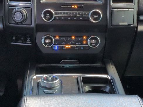 Certified 2021 Ford Expedition Limited RWD image 19