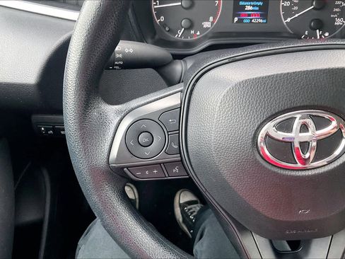 Used 2024 Toyota Corolla LE FWD image 23