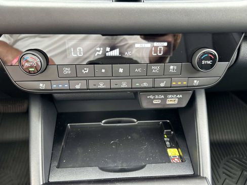 New 2026 Subaru Outback Touring XT AWD/4WD image 14