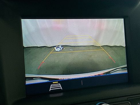 Used 2020 GMC Terrain SLE w/ LPO, Floor Liner Package AWD/4WD image 13