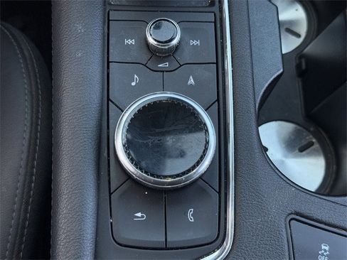 Used 2022 Cadillac XT5 Premium Luxury image 20