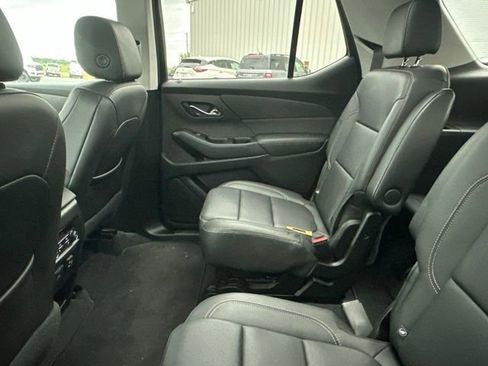 Used 2019 Chevrolet Traverse Premier w/ Redline Edition AWD/4WD image 10