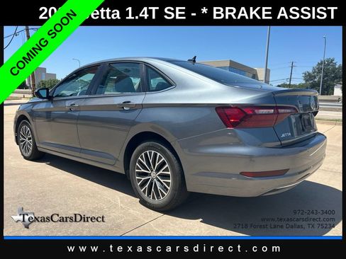 Used 2021 Volkswagen Jetta SE FWD image 6