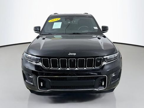 Used 2024 Jeep Grand Cherokee Overland w/ Adv Protech Group III AWD/4WD image 2