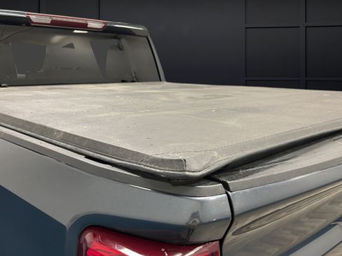 Used 2021 Chevrolet Silverado 1500 RST AWD/4WD image 38