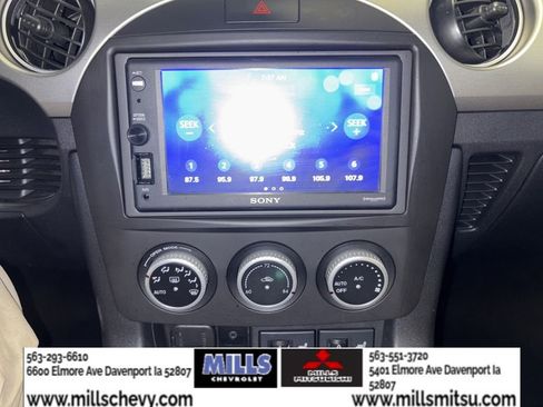 Used 2011 MAZDA MX-5 Miata Grand Touring w/ Premium Pkg image 17