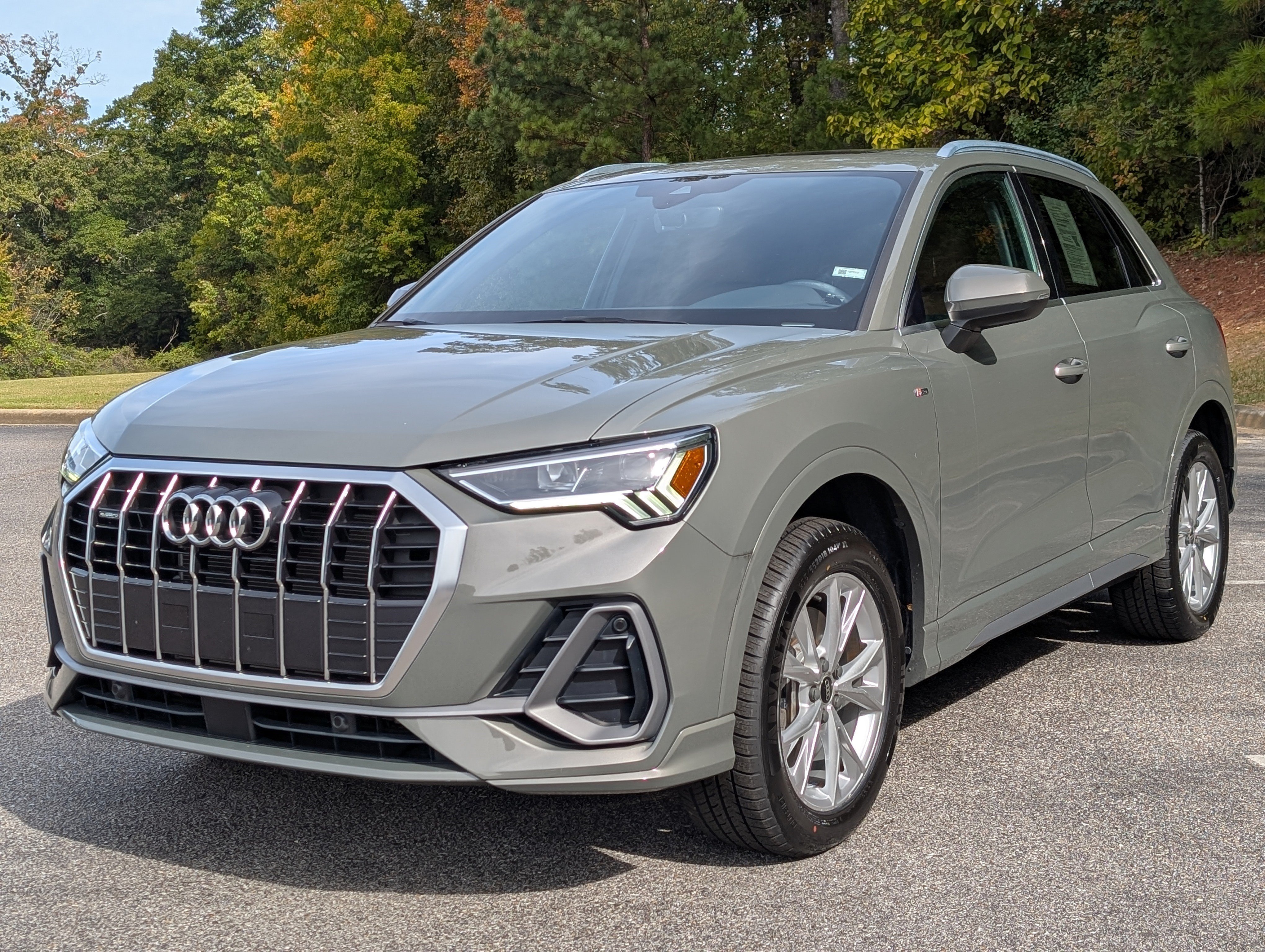 Used 2024 Audi Q3 2.0T Premium AWD/4WD image 5
