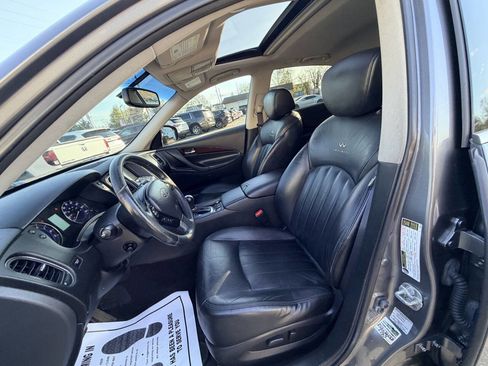 Used 2012 INFINITI EX35 Journey w/ Premium Pkg image 32