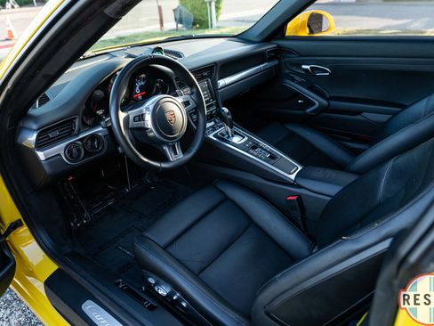 Used 2013 Porsche 911 Carrera S RWD image 8