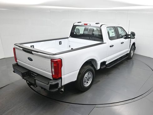 New 2026 Ford F250 XL w/ XL Chrome Package image 37
