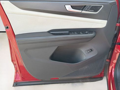 Used 2024 Volkswagen Atlas Cross Sport SEL Premium R-Line image 21