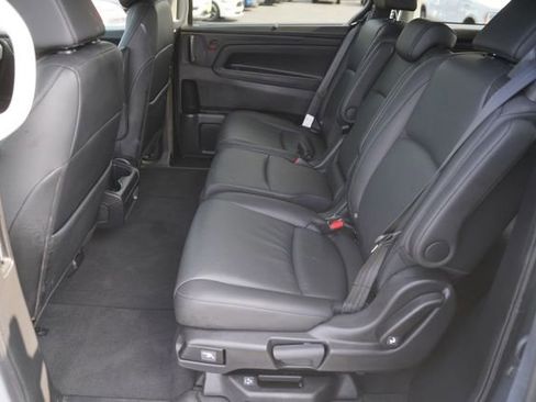 Used 2025 Honda Odyssey EX-L image 13