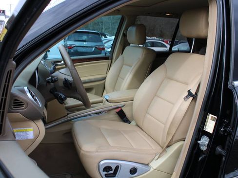 Used 2011 Mercedes-Benz ML 350 4MATIC w/ Premium 1 Pkg image 25